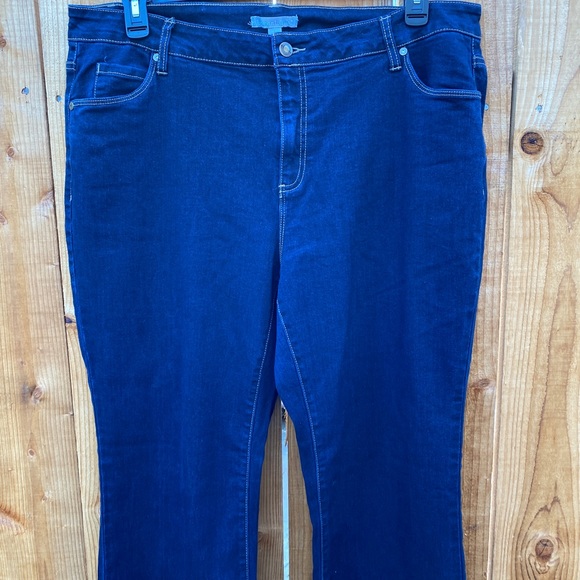 Woman Within Bootcut Stretch Jeans– Dark Blue Size 18 W - Picture 4 of 5